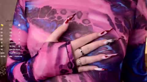 help me reach my first 25 thumbs up online show from November 20, 10:09 pm