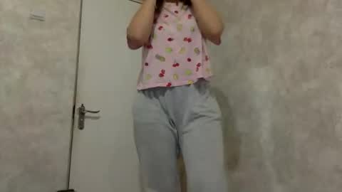 Jesica online show from November 6, 9:15 pm