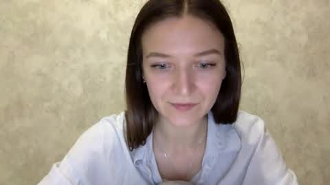 Snapshot of shining_pearl chatting on May 12, 6:16 pm Jesica online show from May 12, 6:16 pm