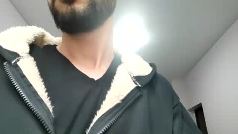 Snapshot of shinymigel chatting on November 23, 9:09 am shinymigel online show from November 23, 9:09 am