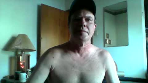 undie lover online show from February 8, 4:10 pm