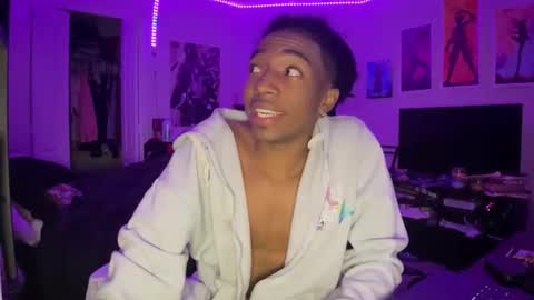 shoddybig online show from April 16, 8:04 am