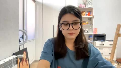 Marie online show from March 15, 12:33 pm