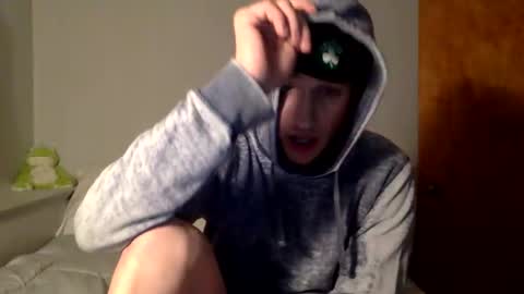 shortiesn40s online show from March 19, 4:49 am