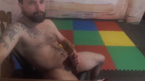 Snapshot of shortkingd chatting on January 4, 4:23 am shortkingd online show from January 4, 4:23 am