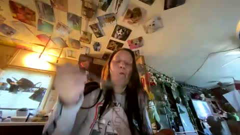 Snapshot of shorty920505 chatting on October 23, 9:35 pm shorty920505 online show from October 23, 9:35 pm