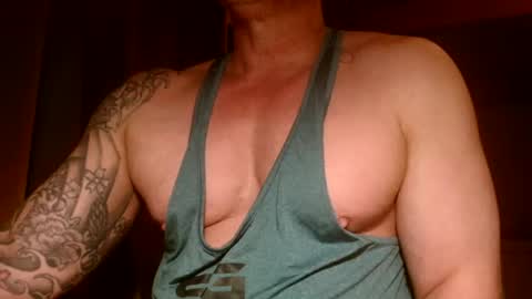 Snapshot of show_on_for_you chatting on November 1, 12:56 am show_on_for_you online show from November 1, 12:56 am