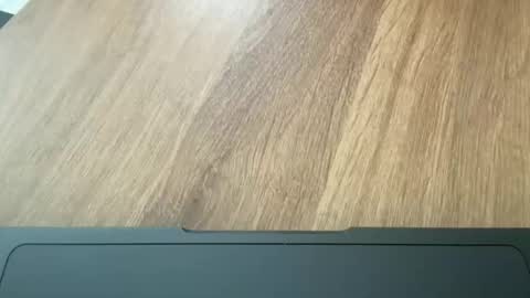 Snapshot of showflyer06 chatting on November 3, 6:20 pm showflyer06 online show from November 3, 6:20 pm