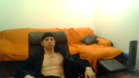 showherenow online show from February 15, 7:16 am