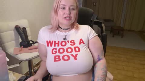 Mimi   online show from February 21, 9:27 pm