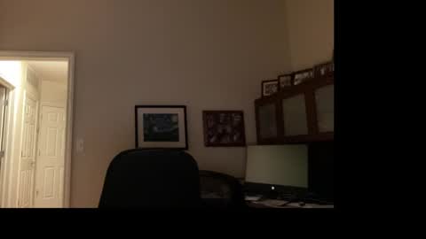 Chicago Guy online show from April 9, 3:28 am