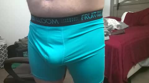showmeyours003 online show from May 31, 7:04 am