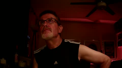 shrewtamer online show from September 22, 1:40 am