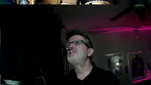 shrewtamer online show from March 8, 3:21 am