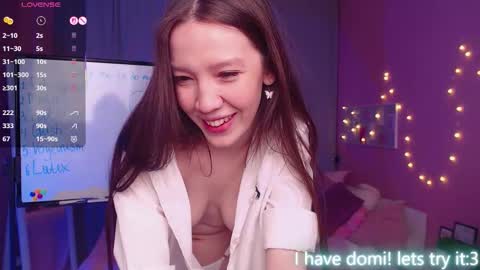 Neila online show from March 6, 2:13 pm