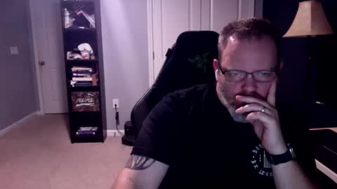 Snapshot of shughes740 chatting on March 2, 12:24 am shughes740 online show from March 2, 12:24 am