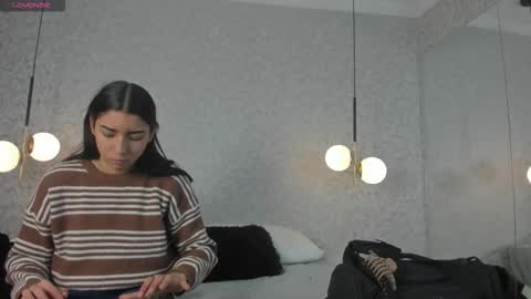 ZUMY ANGELS online show from December 3, 4:31 am