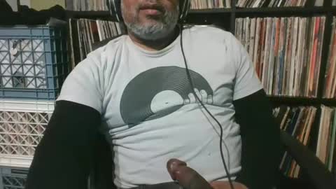 SHY333 online show from February 12, 5:57 am