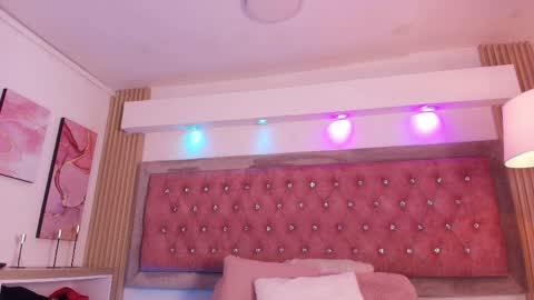 cherry online show from April 5, 12:57 pm