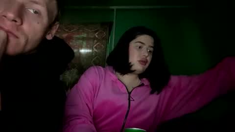 Snapshot of shy_couple_cute chatting on February 14, 9:13 am shy_couple_cute online show from February 14, 9:13 am