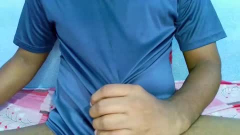 Snapshot of shy_eyes_ chatting on March 2, 7:32 am shyeyes online show from March 2, 7:32 am