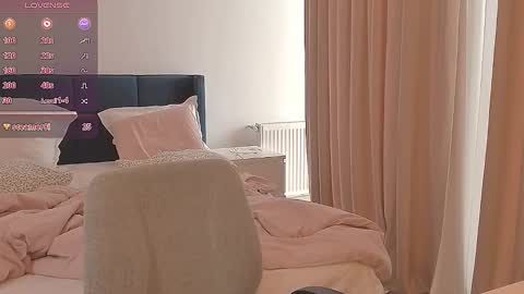 Snapshot of shy_gea chatting on February 21, 7:20 am shy gea online show from February 21, 7:20 am