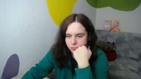 shy_lil online show from November 13, 3:00 pm