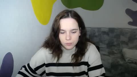 shy_lil online show from December 3, 1:09 pm