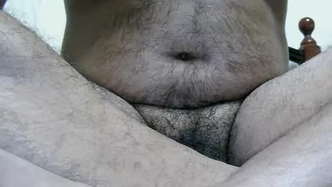 Snapshot of shyam1523 chatting on January 12, 7:32 am love2cum online show from January 12, 7:32 am