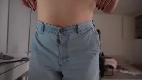 bella online show from September 13, 5:07 am