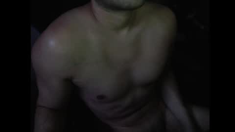 Snapshot of shyboy6000 chatting on December 27, 4:43 pm shyboy6000 online show from December 27, 4:43 pm