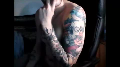 shyboyhugecum2020 online show from January 27, 3:04 am