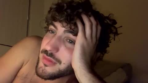 Snapshot of shybutf chatting on November 4, 1:32 pm shybutf online show from November 4, 1:32 pm