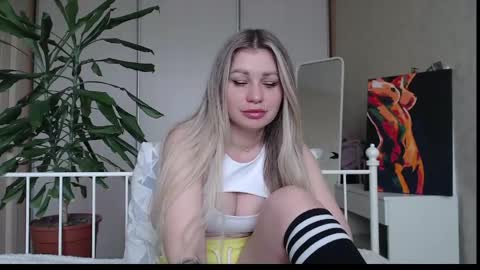 Eva online show from May 23, 3:12 am