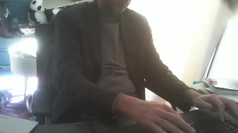 shyfrenchcock online show from March 13, 9:49 am