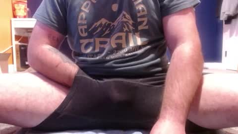 Snapshot of shyguy0212 chatting on February 25, 6:17 pm shyguy0212 online show from February 25, 6:17 pm