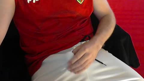 shyguy04_04_04 online show from September 27, 9:09 pm