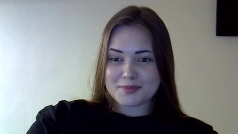 Snapshot of shynesssi chatting on January 28, 12:36 am shynesssi online show from January 28, 12:36 am