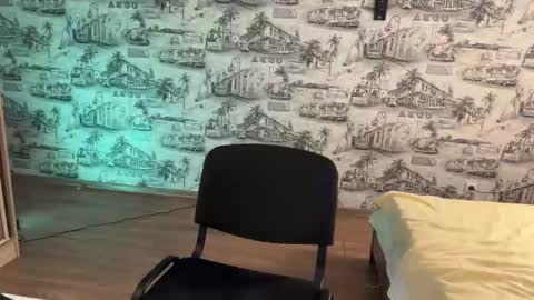 Amelia online show from September 17, 7:15 pm