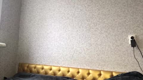 Snapshot of shyredstar chatting on February 2, 7:20 am Tom and Betty online show from February 2, 7:20 am