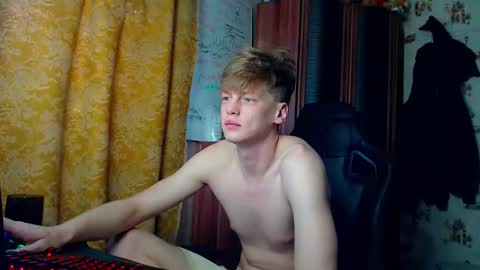 Tom and Betty online show from February 15, 4:31 am