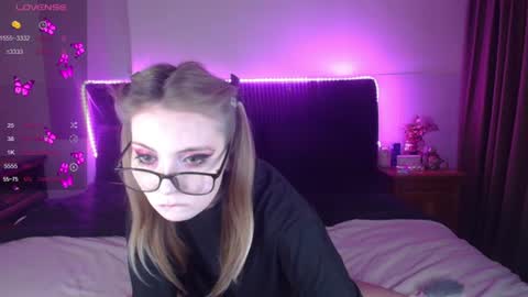 Snapshot of shysweetrish chatting on June 29, 11:38 pm shysweetrish online show from June 29, 11:38 pm