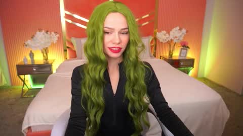 shyysiren online show from September 20, 6:14 am