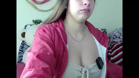 Sia online show from August 1, 12:43 am