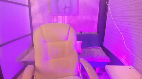 siafoxx_ online show from February 24, 5:16 am