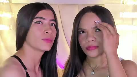 Siara and Zoe tattoo online show from July 17, 11:53 pm