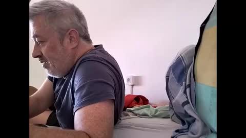 Snapshot of sibemolx chatting on September 23, 11:24 am sibemolx online show from September 23, 11:24 am