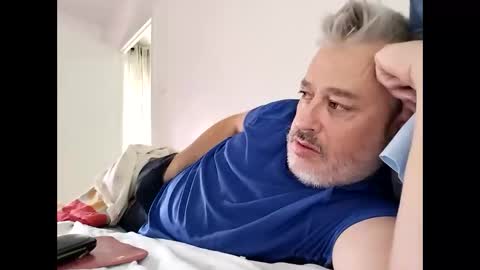 Snapshot of sibemolx chatting on September 30, 7:02 am sibemolx online show from September 30, 7:02 am