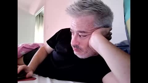 Snapshot of sibemolx chatting on October 6, 6:44 am sibemolx online show from October 6, 6:44 am