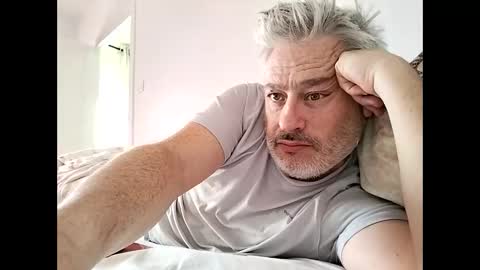 Snapshot of sibemolx chatting on October 28, 9:24 am sibemolx online show from October 28, 9:24 am